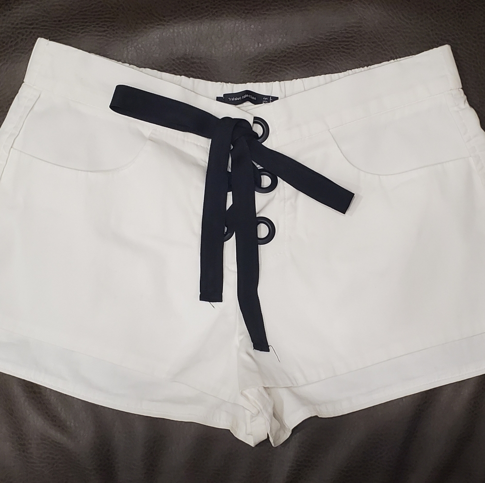 Zara Trafaluc Collection White Shorts w/ Black Tie